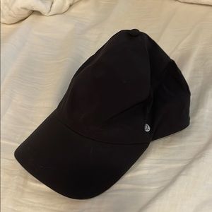 Lululemon baseball hat